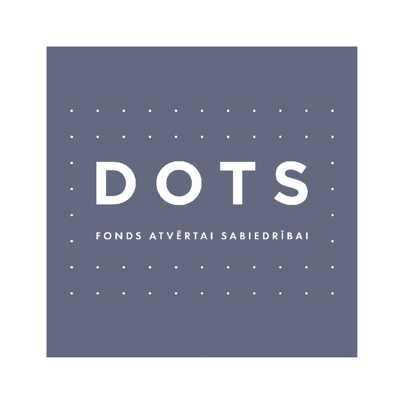 Pelēks kvadrāts ar punktiem un uzrakstu"DOTS – Fonds atvērtai sabiedrībai".