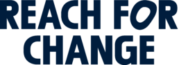 Organizācijas logo: tumši zils uzraksts Reach For change
